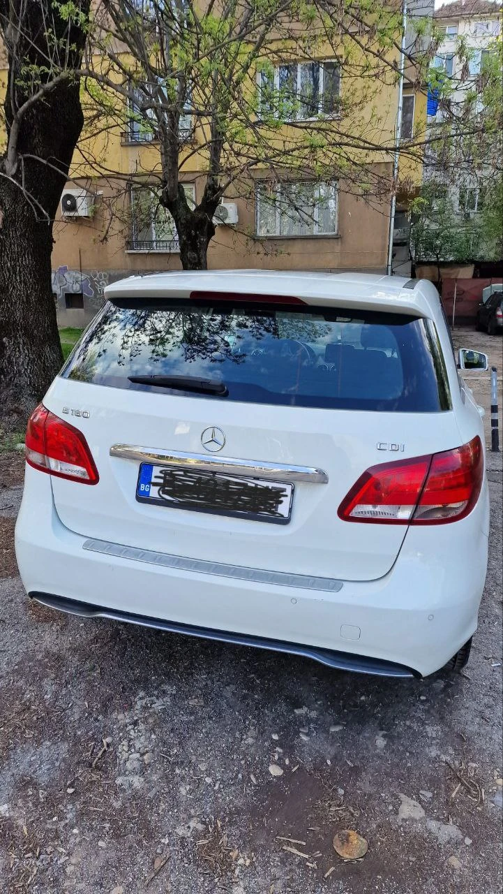 Mercedes-Benz B 180, снимка 3 - Автомобили и джипове - 54031797
