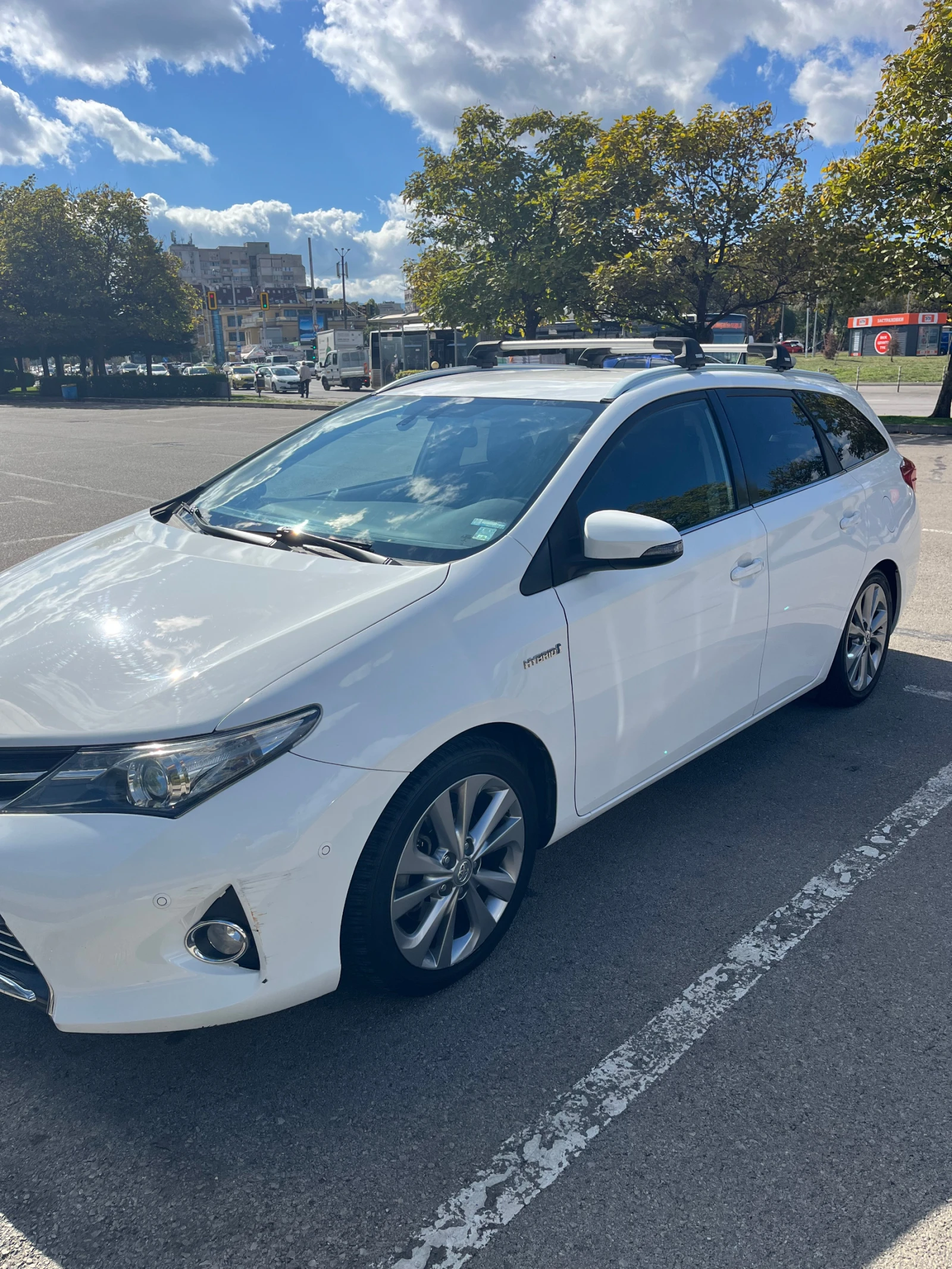 Toyota Auris 1.8 ГАЗ - изображение 5