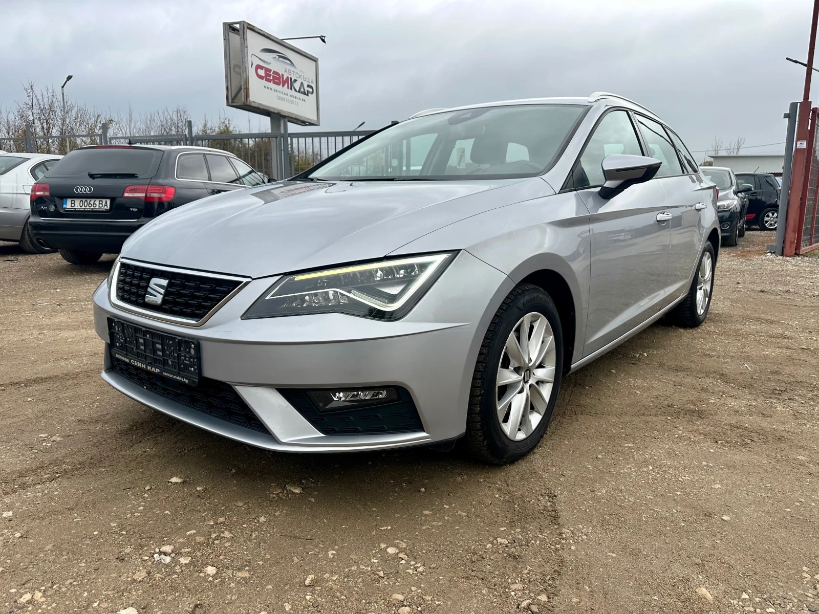 Seat Leon 1.6tdi, LED, Matrix, Navigation, Distronic, EU6 - изображение 3