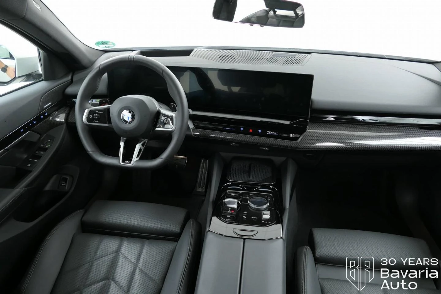 BMW 520 d Touring M Sport Paket - изображение 6