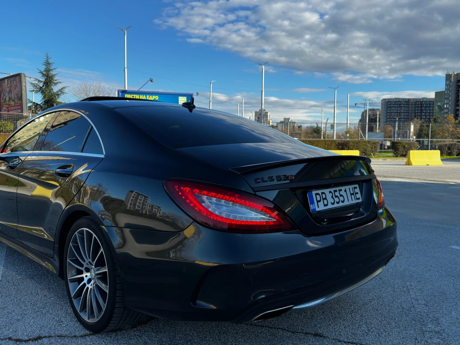 Mercedes-Benz CLS 550  - изображение 6
