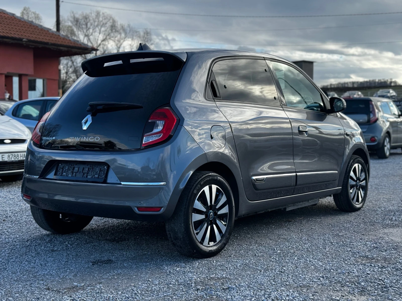 Renault Twingo  - изображение 6