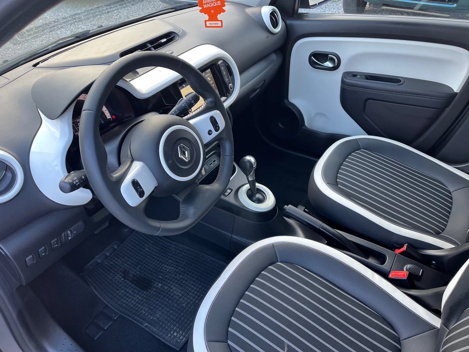 Renault Twingo | Mobile.bg   12