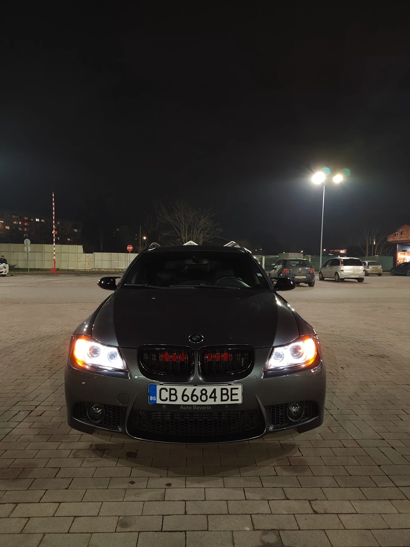 BMW 320