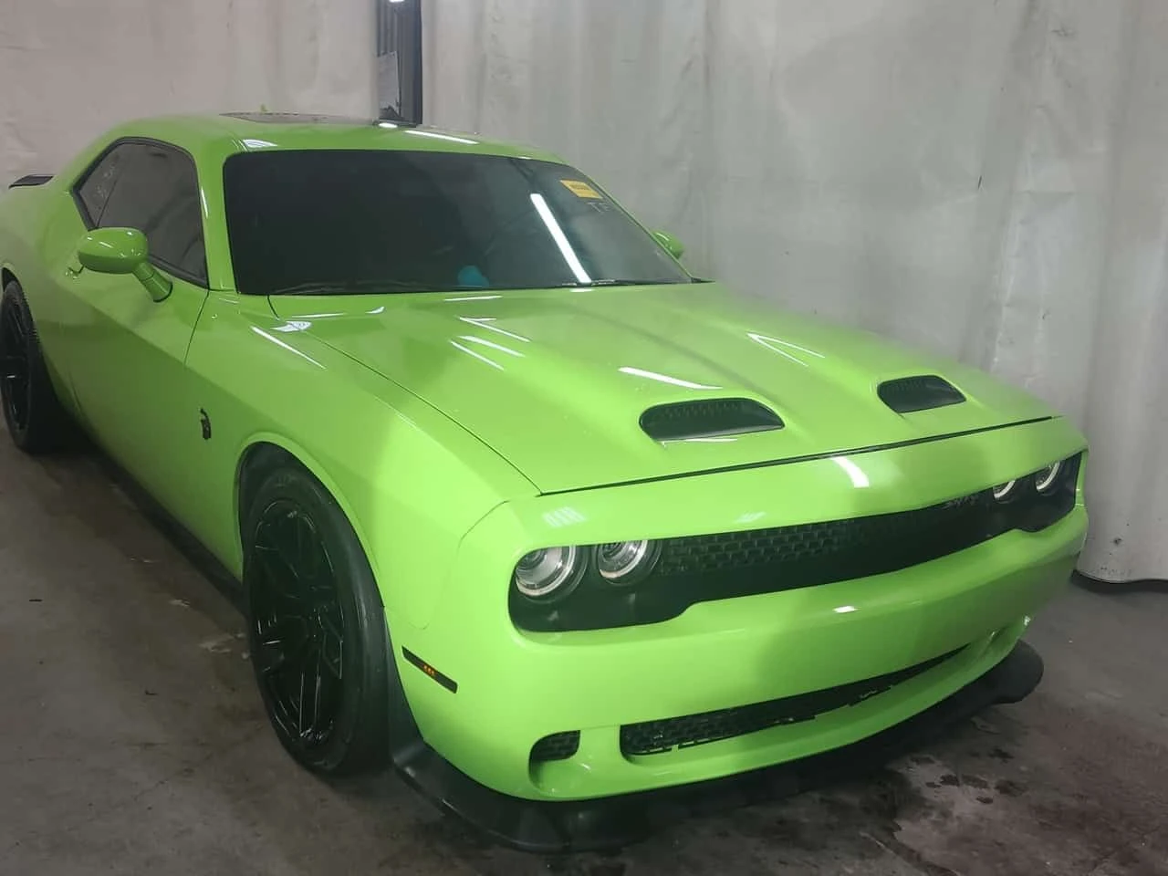 Dodge Challenger * 5.7 V8 * CARFAX * PANORAMA *  - изображение 2