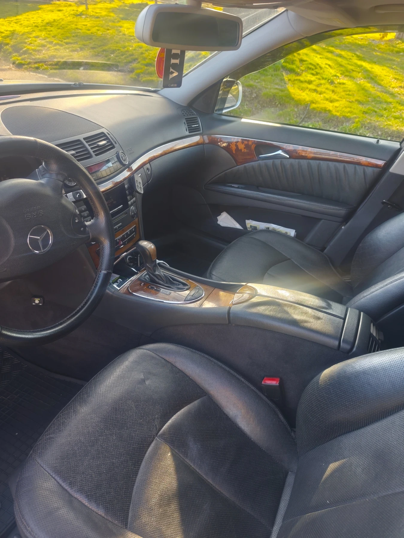 Mercedes-Benz E 320, снимка 10 - Автомобили и джипове - 54295096