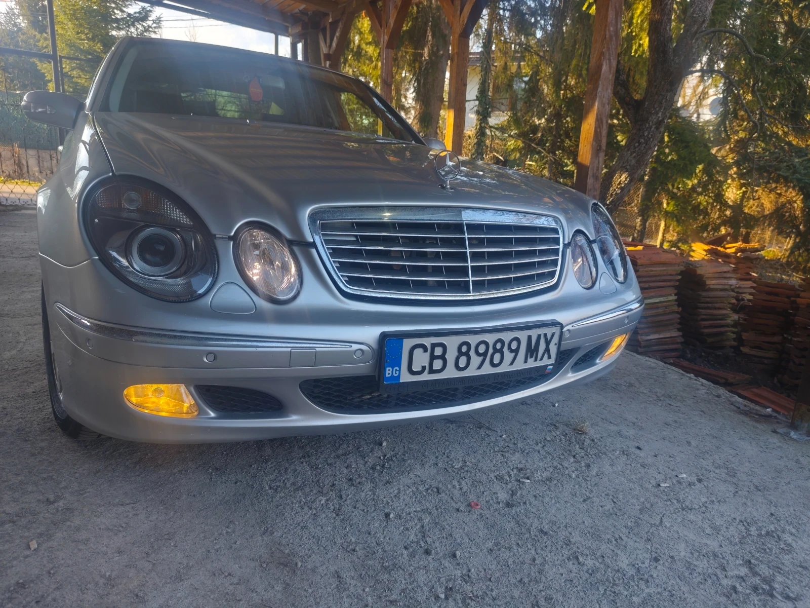 Mercedes-Benz E 320, снимка 4 - Автомобили и джипове - 54295096