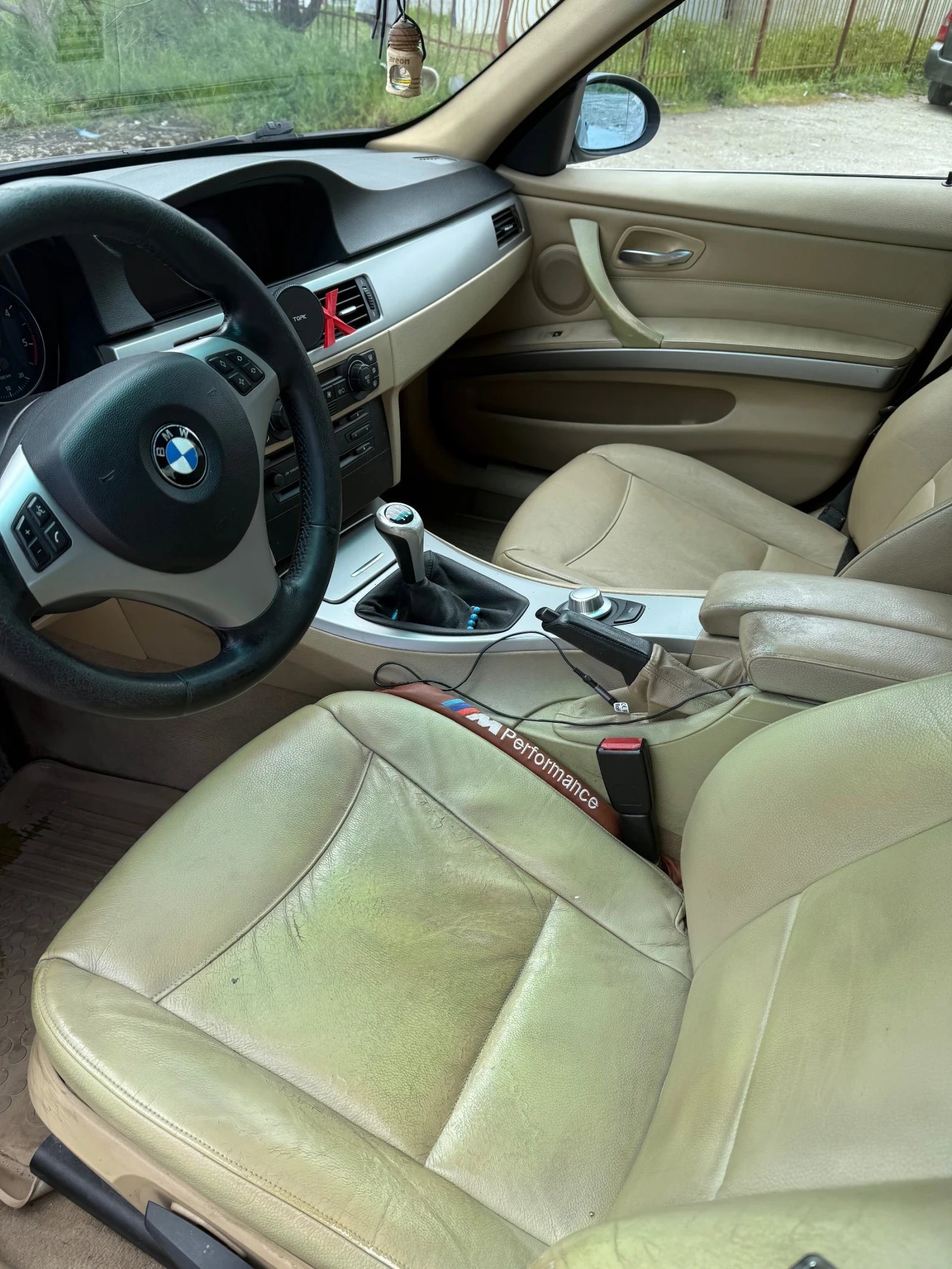 BMW 330 330D 231hp E90, снимка 9 - Автомобили и джипове - 54378930