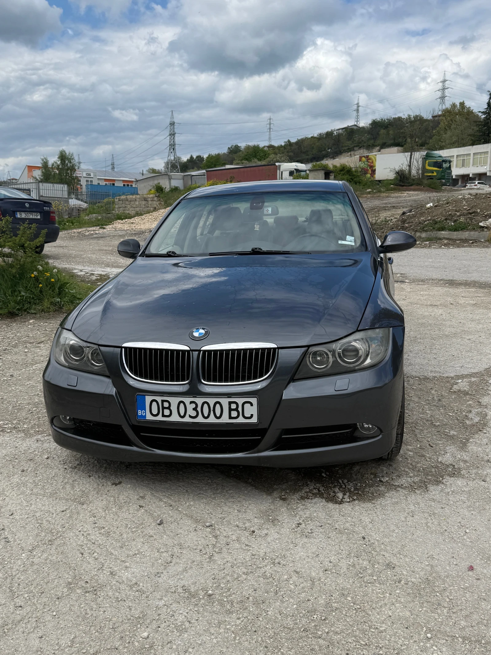 BMW 330 330D 231hp E90, снимка 2 - Автомобили и джипове - 54378930