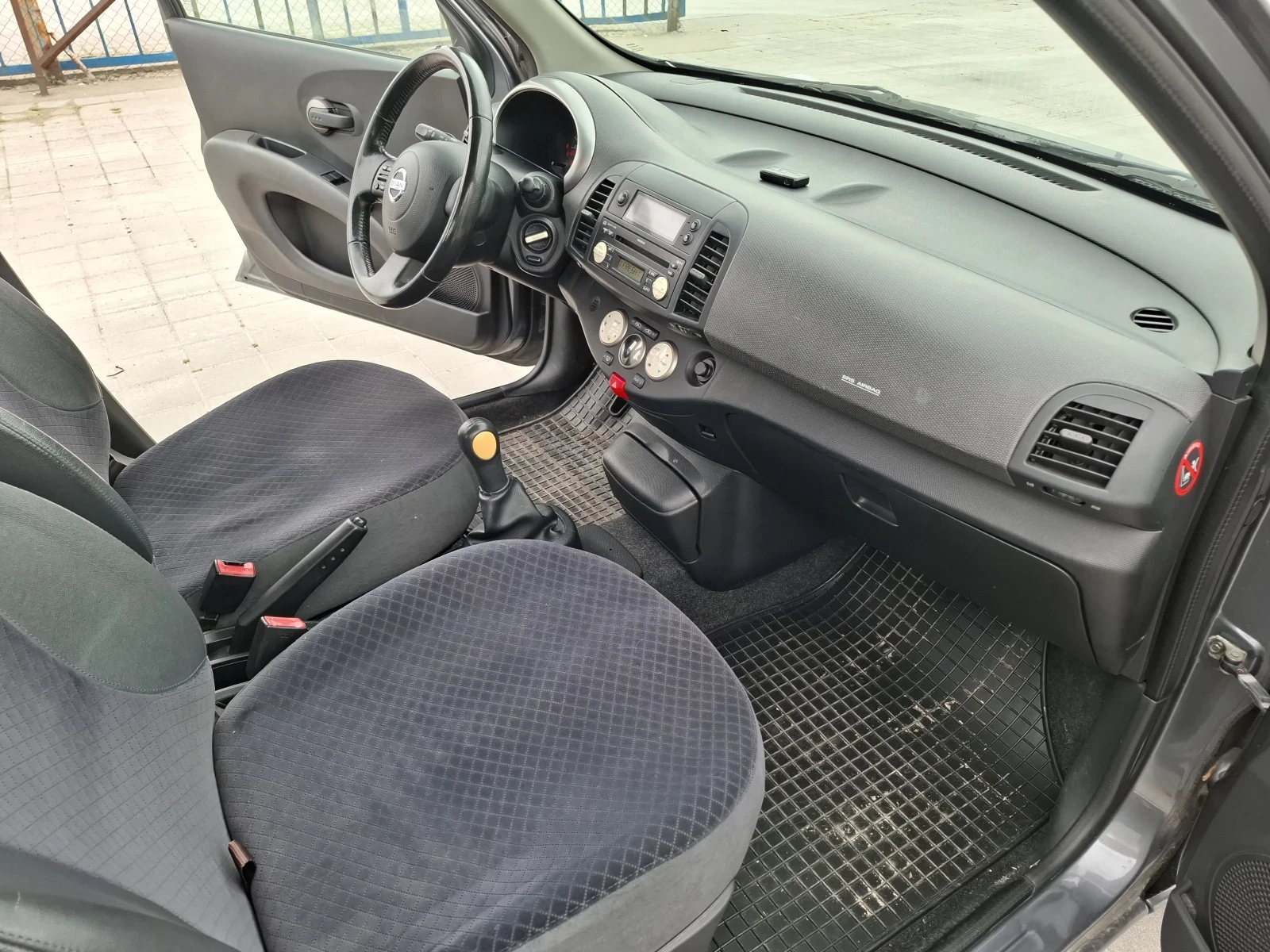 Nissan Micra БЕНЗИН 1.4 ВСИЧКО ПЛАТЕНО, снимка 12 - Автомобили и джипове - 54464253