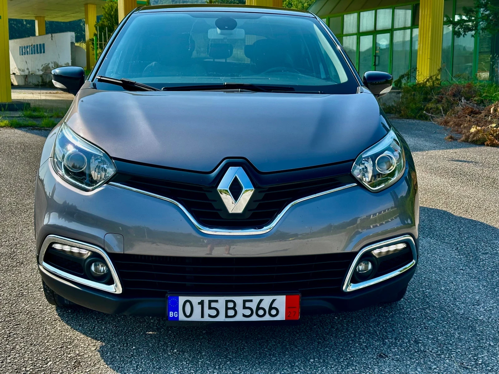 Renault Captur 1.5 DCi 2016 АВТОМАТ 202 хил км.ТОП СЪТОЯНИЕ!!!!, снимка 2 - Автомобили и джипове - 54797888