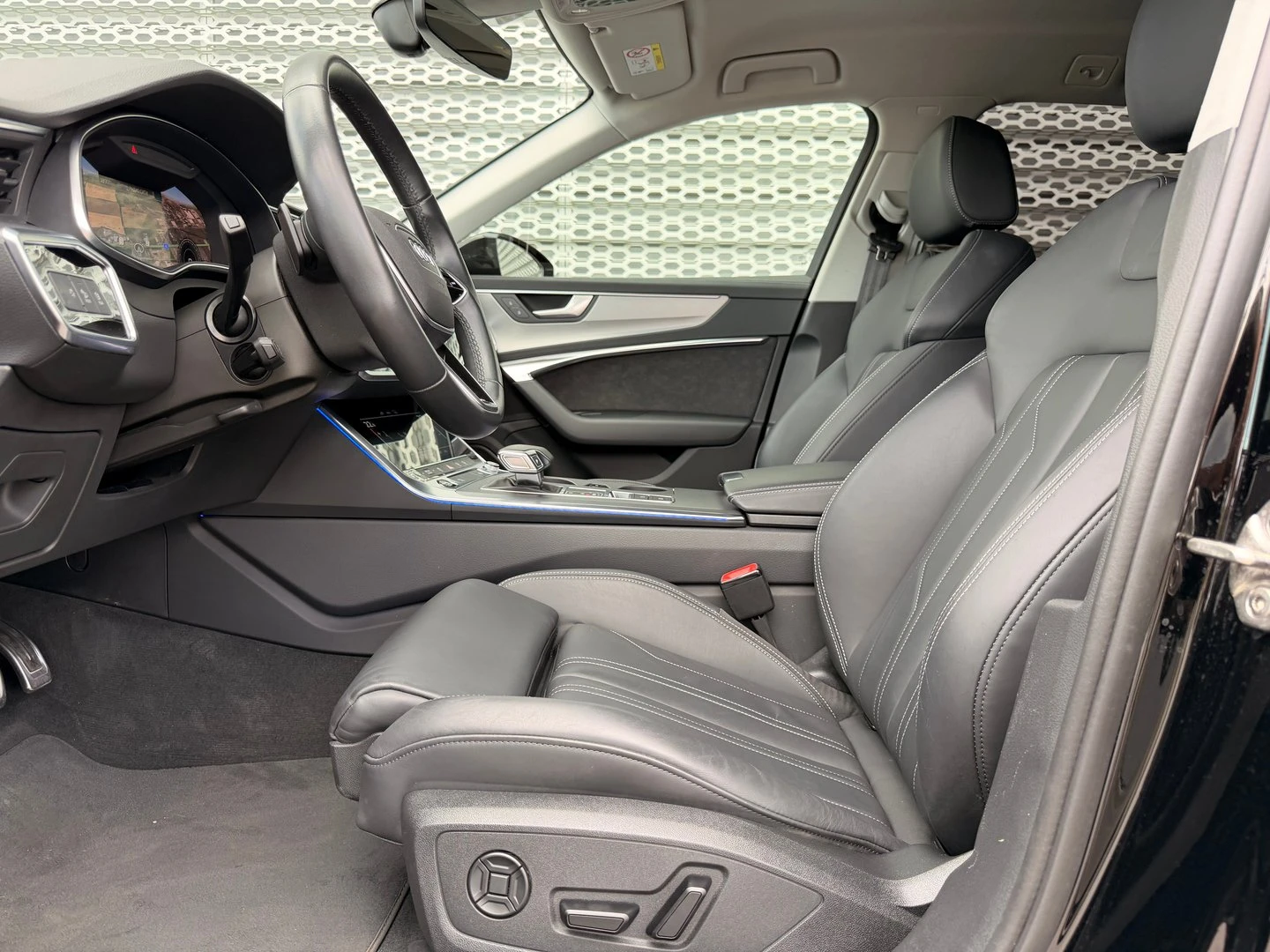 Audi A6, снимка 8 - Автомобили и джипове - 55614964