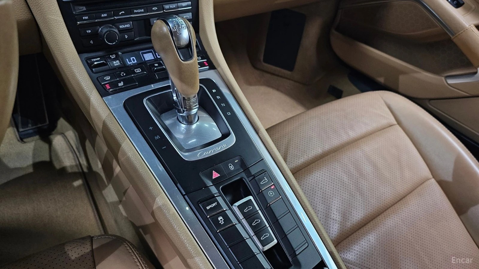 Porsche 911 Carrera* 991* ПОДГРЕВ* КОЖА* ПАНО* КАМЕРА* LED* , снимка 15 - Автомобили и джипове - 55607703
