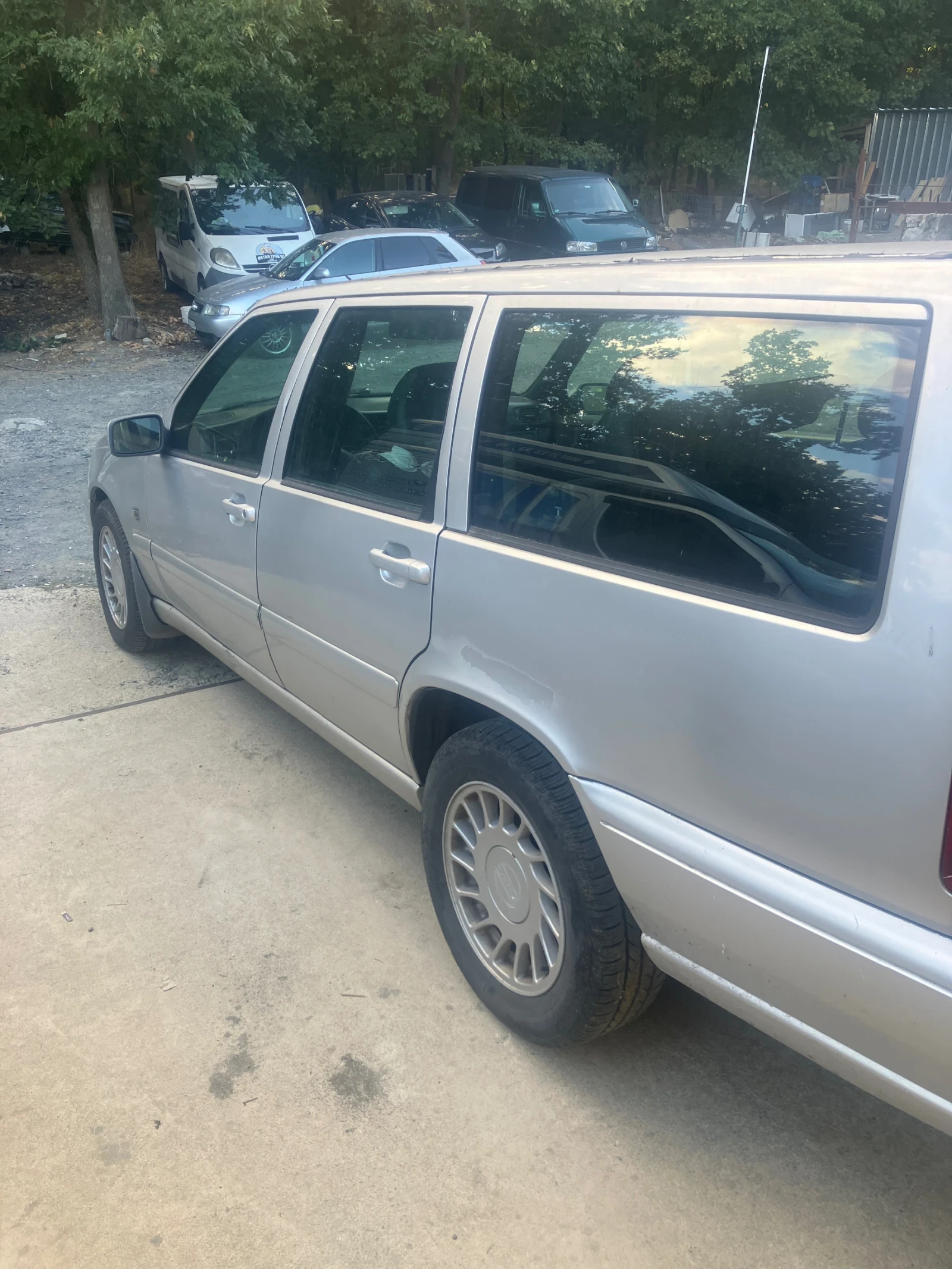 Volvo V70 2.5tdi, снимка 6 - Автомобили и джипове - 56009913