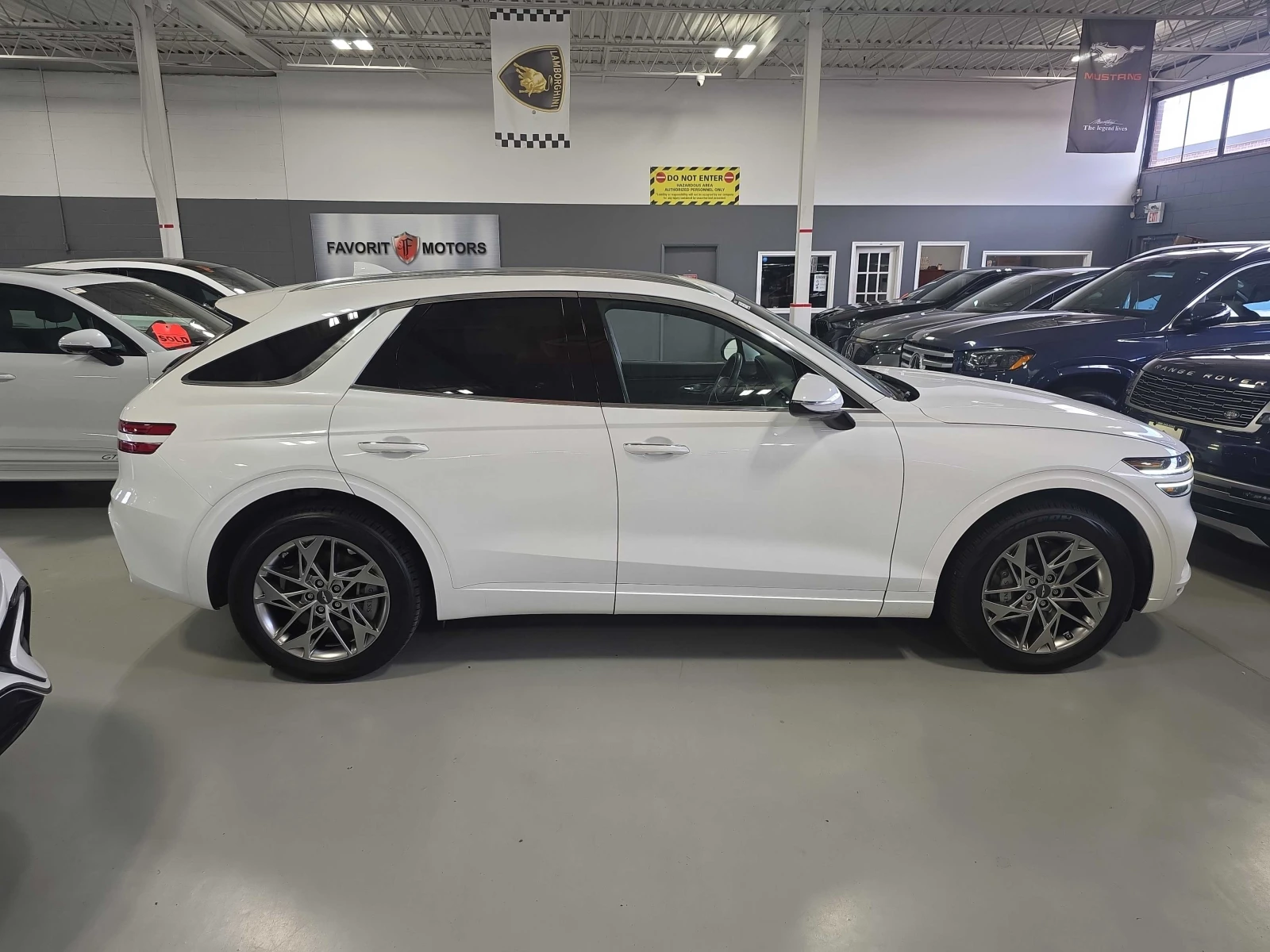 Genesis GV70 * 2.5T Advanced * CARFAX* ����������*  | Mobile.bg � ����������� 3