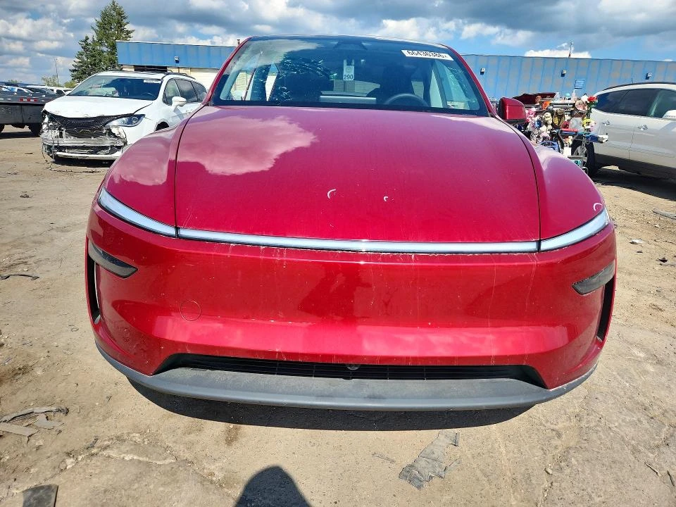 Tesla Model Y long range dual motor / Carfax / A��������� | Mobile.bg � ����������� 5