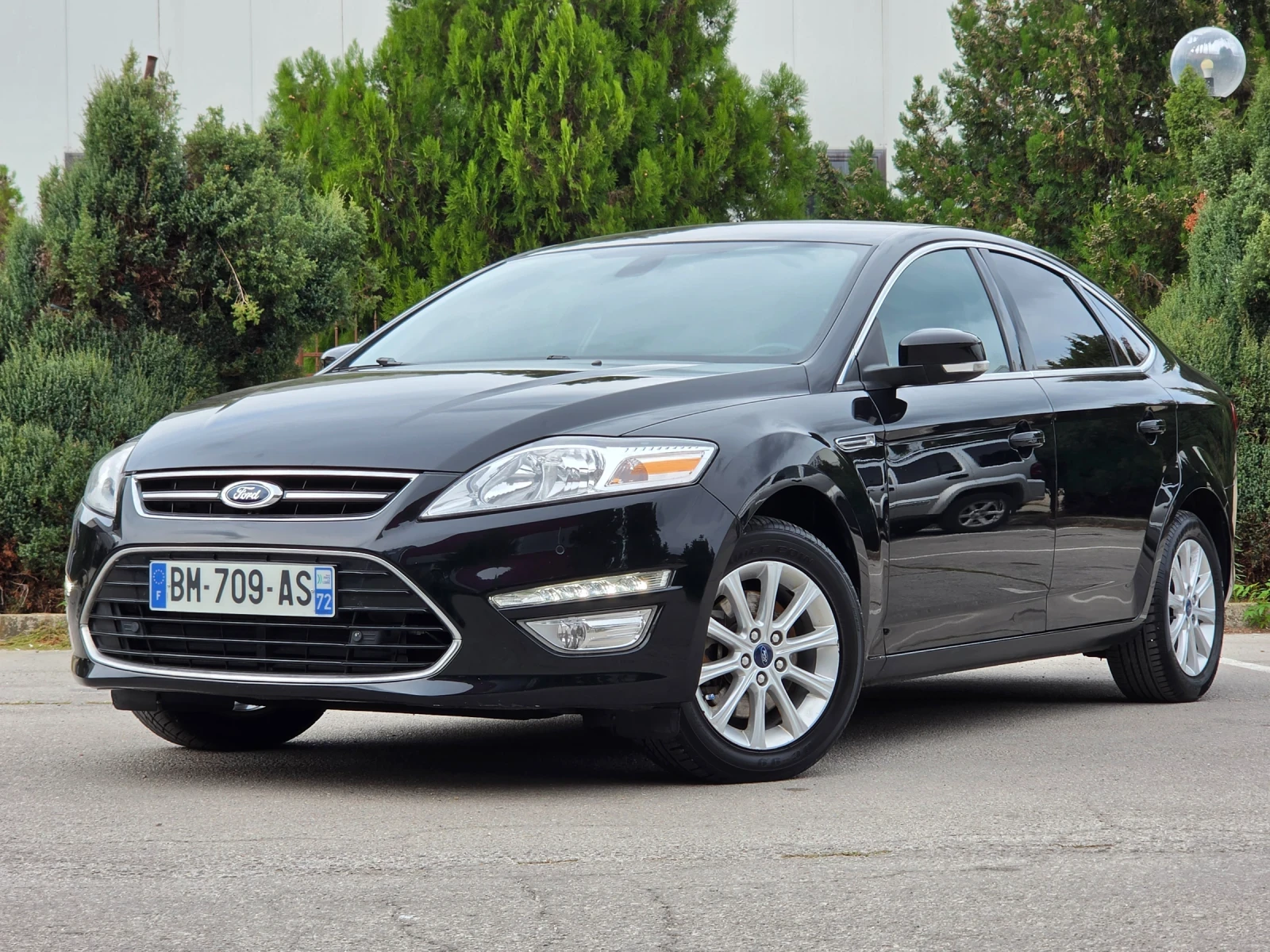 Ford Mondeo 2.0HDI 140HP  * TITANIUM * EURO 5 * , снимка 8 - Автомобили и джипове - 56262293