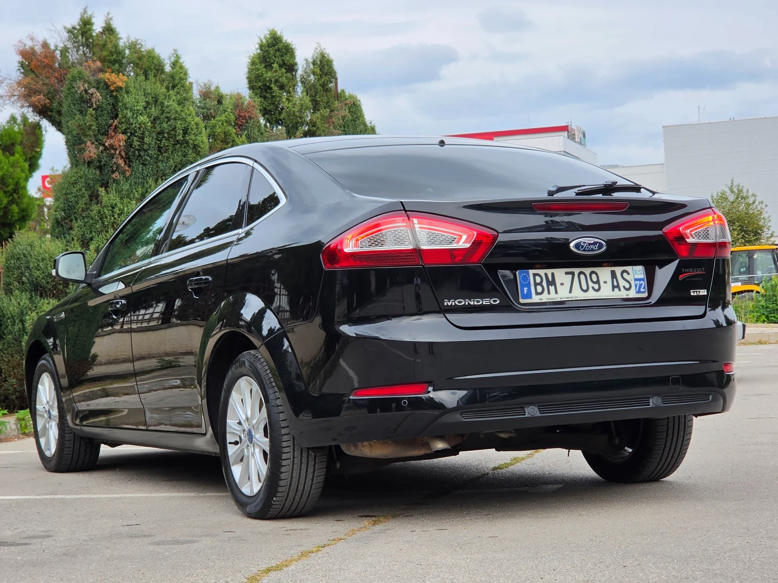 Ford Mondeo 2.0HDI 140HP  * TITANIUM * EURO 5 * , снимка 6 - Автомобили и джипове - 56262293