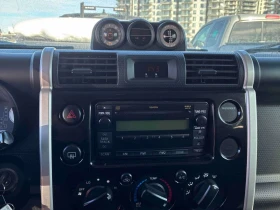 Toyota Fj cruiser * 4WD 4dr * КЛИП НА МОТОРА* , снимка 9