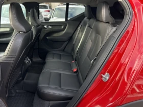 Volvo XC40 * B5 AWD PLUS BRIGHT THEME, PANOROOF, CARPLAY, NAV, снимка 9