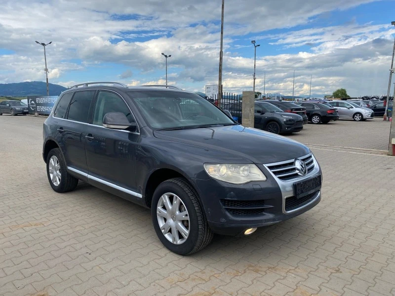 VW Touareg 3.0D AUTOMATIC, снимка 5 - Автомобили и джипове - 45965679