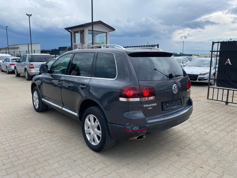 VW Touareg 3.0D AUTOMATIC, снимка 2 - Автомобили и джипове - 45965679