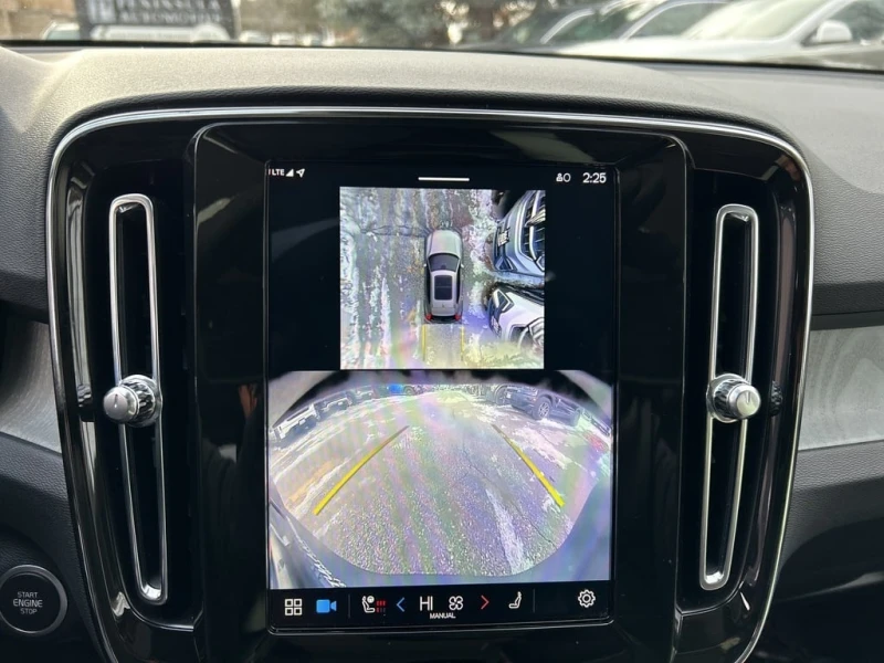 Volvo XC40 * B5 AWD PLUS BRIGHT THEME, PANOROOF, CARPLAY, NAV, снимка 6 - Автомобили и джипове - 53033914