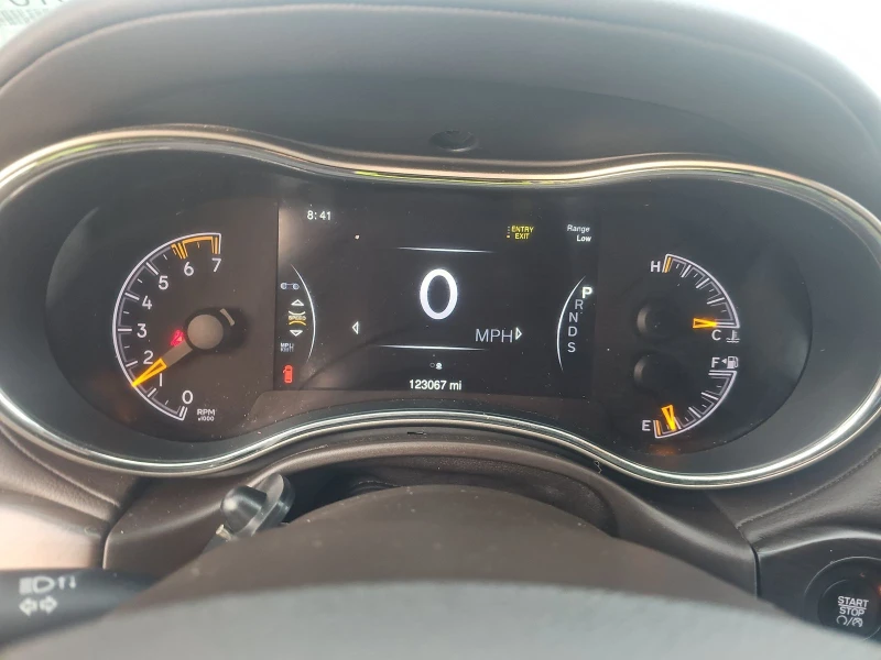 Jeep Grand cherokee, снимка 12 - Автомобили и джипове - 53042427