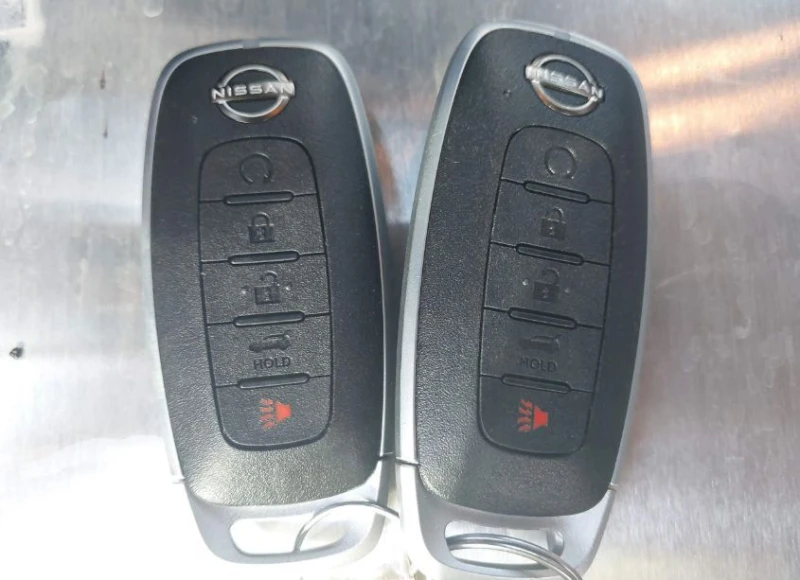 Nissan Rogue, снимка 11 - Автомобили и джипове - 53063539