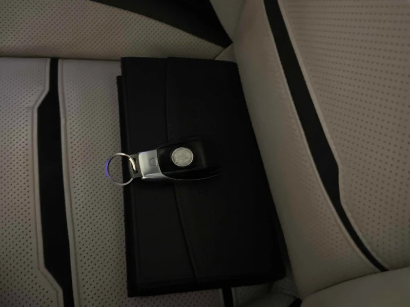 Mercedes-Benz G 63 AMG * CARFAX * БЕЗ ПЪРВОНАЧАЛНА ВНОСКА, снимка 10 - Автомобили и джипове - 53157597