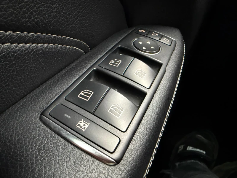 Mercedes-Benz ML 350 LED* ПРУЖИНИ* БАРТЕР, снимка 12 - Автомобили и джипове - 53419308