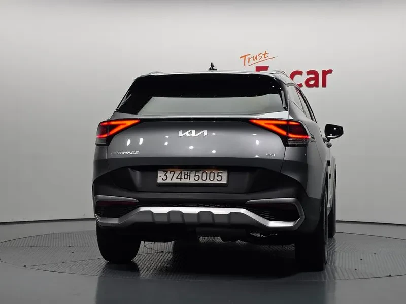 Kia Sportage 2.0 CRDi 4WD, снимка 4 - Автомобили и джипове - 54276410