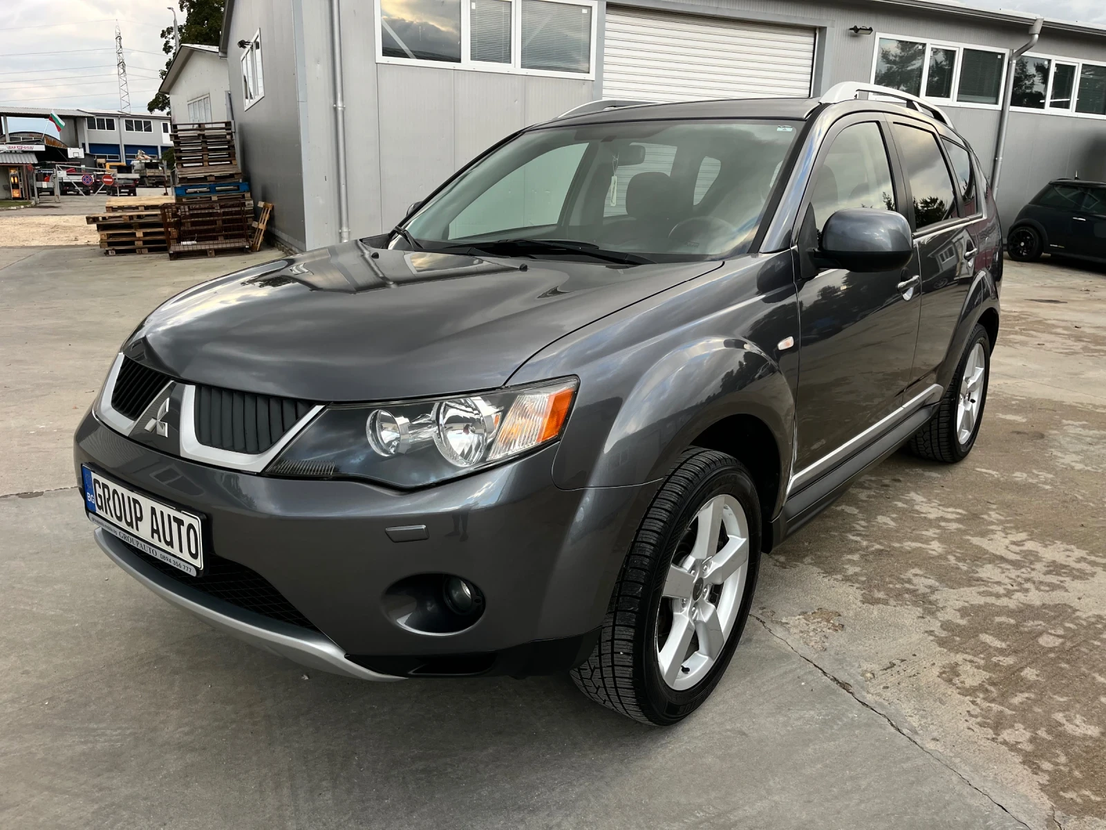 Mitsubishi Outlander 2, 4i-170k.c/2010г/FACE LIFT/ТОП СЪСТОЯНИЕ!!! - изображение 3