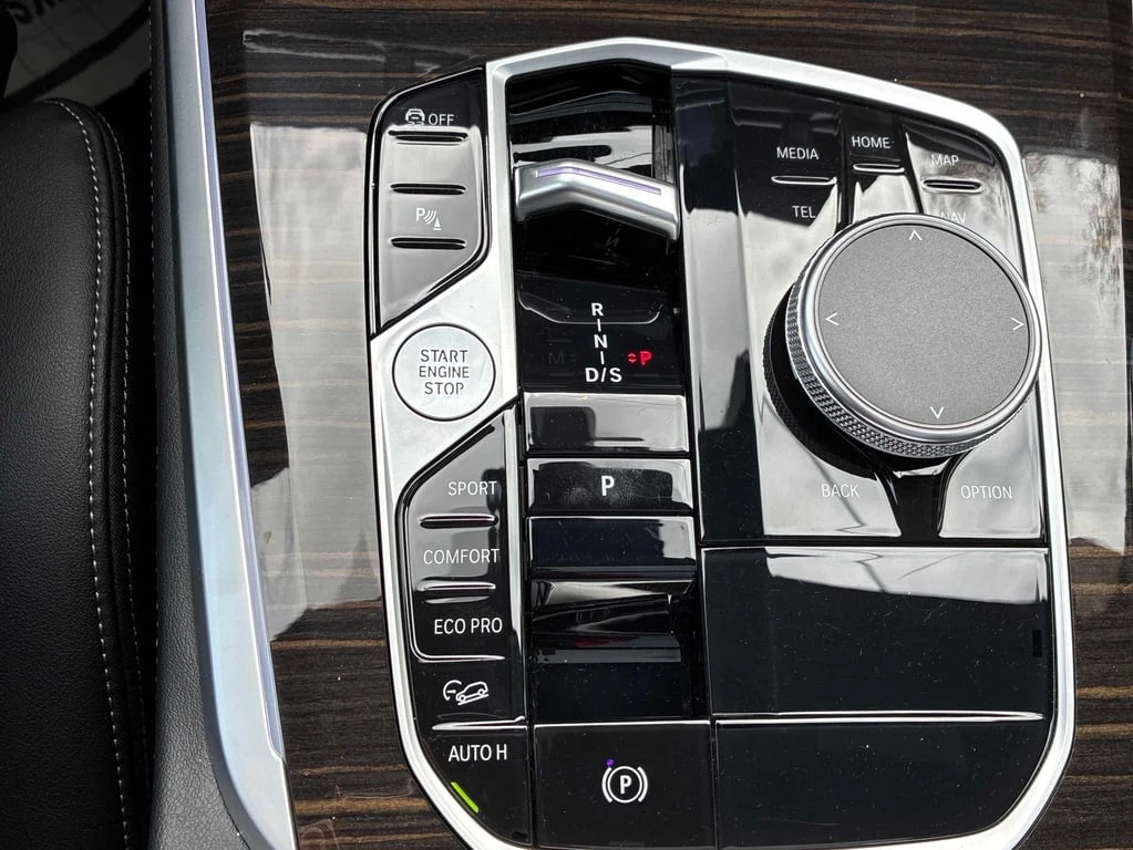 BMW X5 2024 xDrive40i * CARFAX * БЕЗ ПЪРВОНАЧАЛНА ВНОСКА - изображение 9