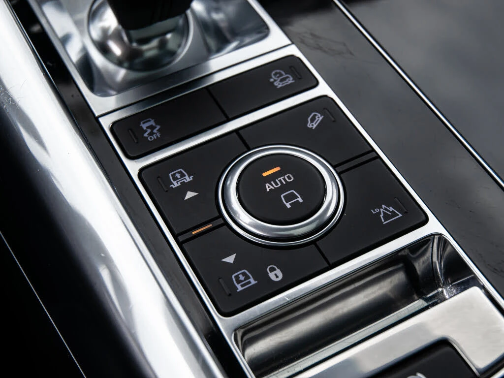 Land Rover Range Rover Sport P 525 AUTOBIOGRAPHY * AWD * CARPLAY * ���������  | Mobile.bg � ����������� 16