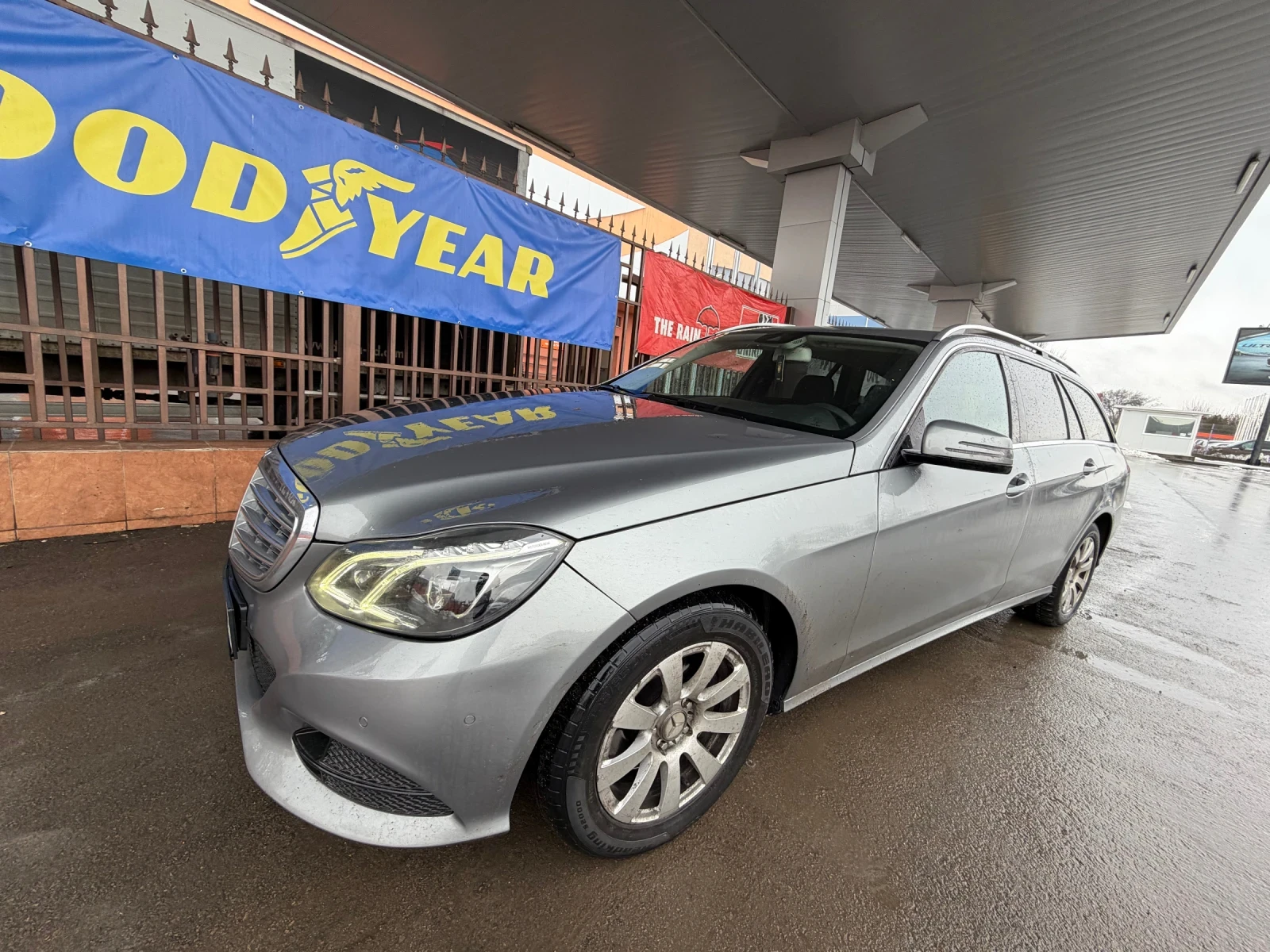 Mercedes-Benz E 250 LED* INTELIGENT* Distronik* ����� | Mobile.bg � ����������� 1