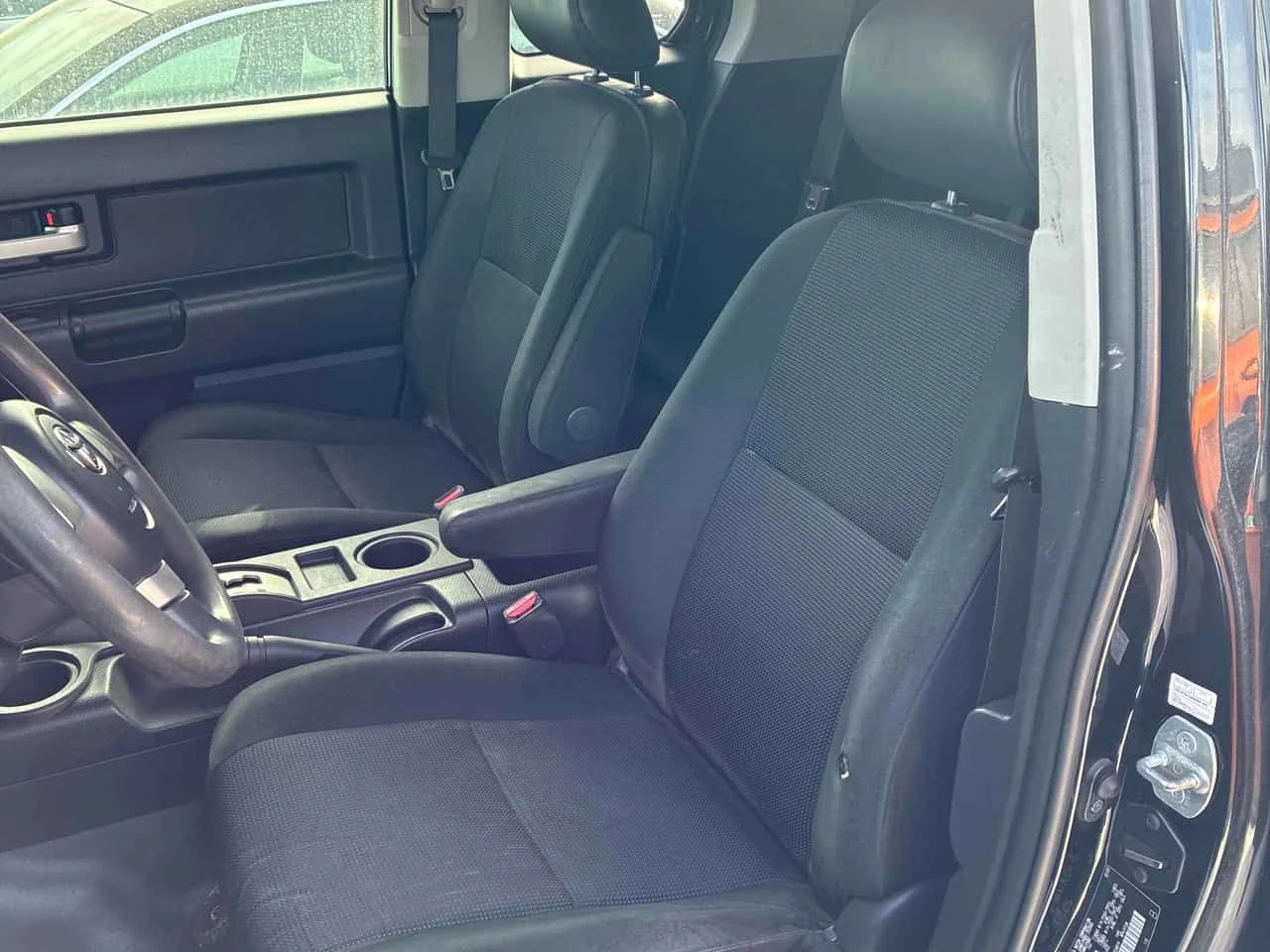 Toyota Fj cruiser * 4WD 4dr * КЛИП НА МОТОРА* , снимка 12 - Автомобили и джипове - 53965660