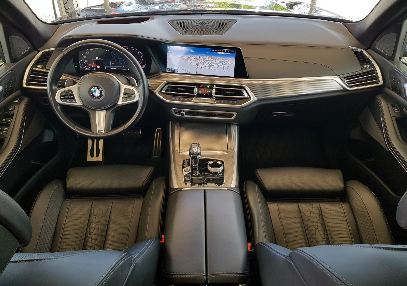 BMW X5 M50D 3.0D-400 к.с. /12/2020 г. INDIVIDUAL, снимка 8 - Автомобили и джипове - 54970185