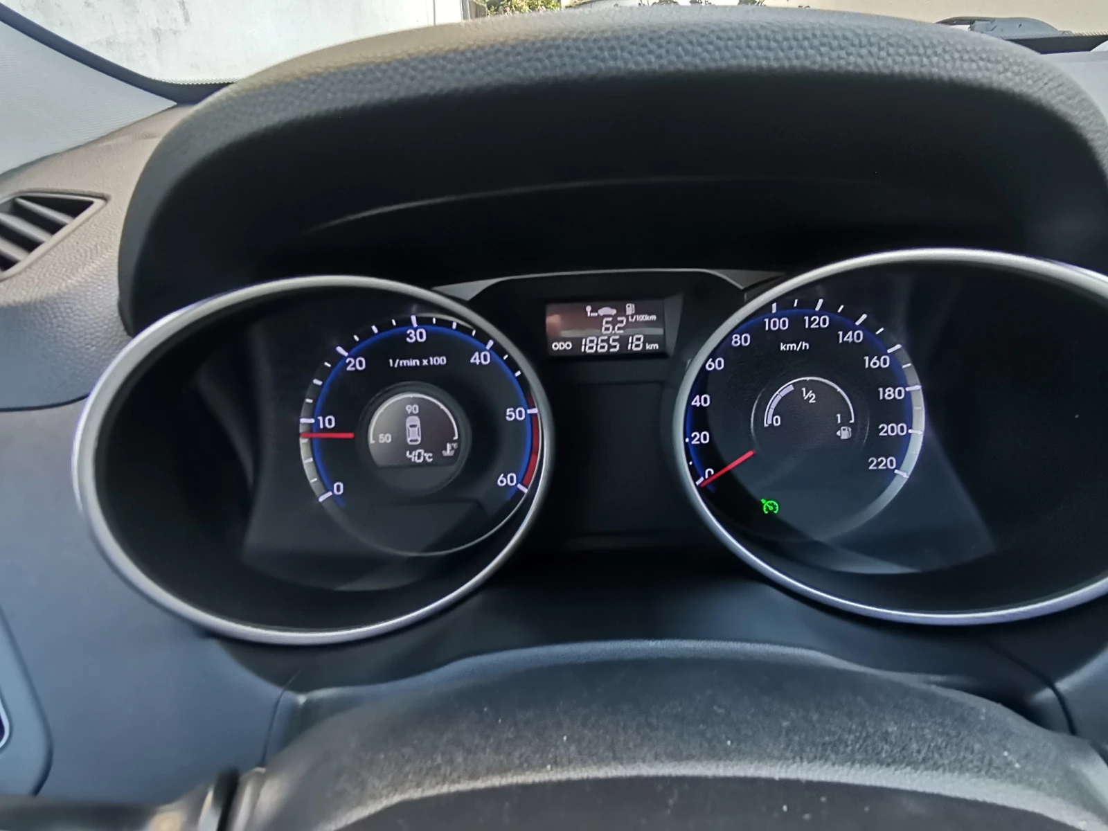 Hyundai IX35 1, 7cdti фейс/панорама, снимка 14 - Автомобили и джипове - 55512423