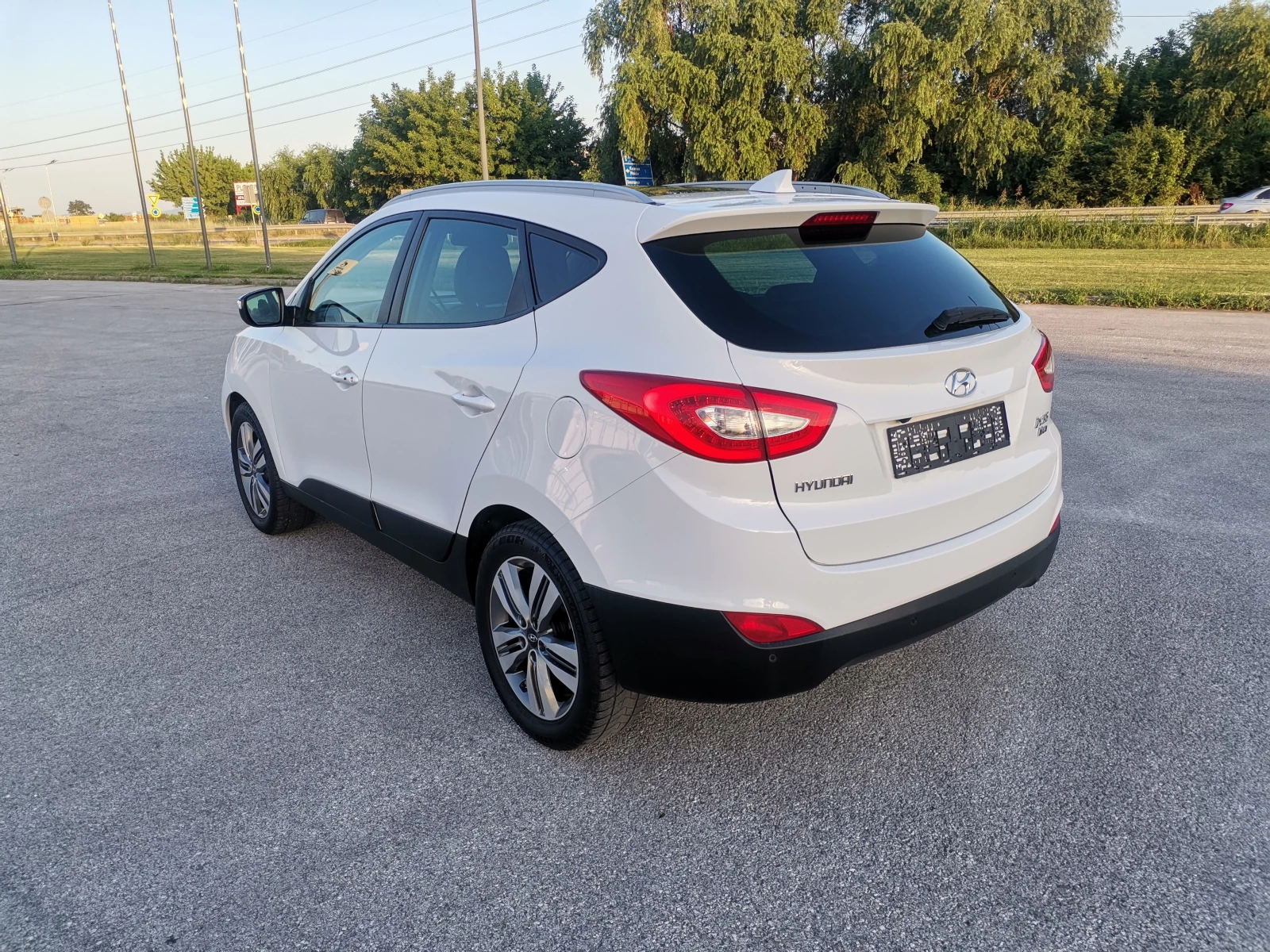 Hyundai IX35 1, 7cdti фейс/панорама, снимка 3 - Автомобили и джипове - 55512423