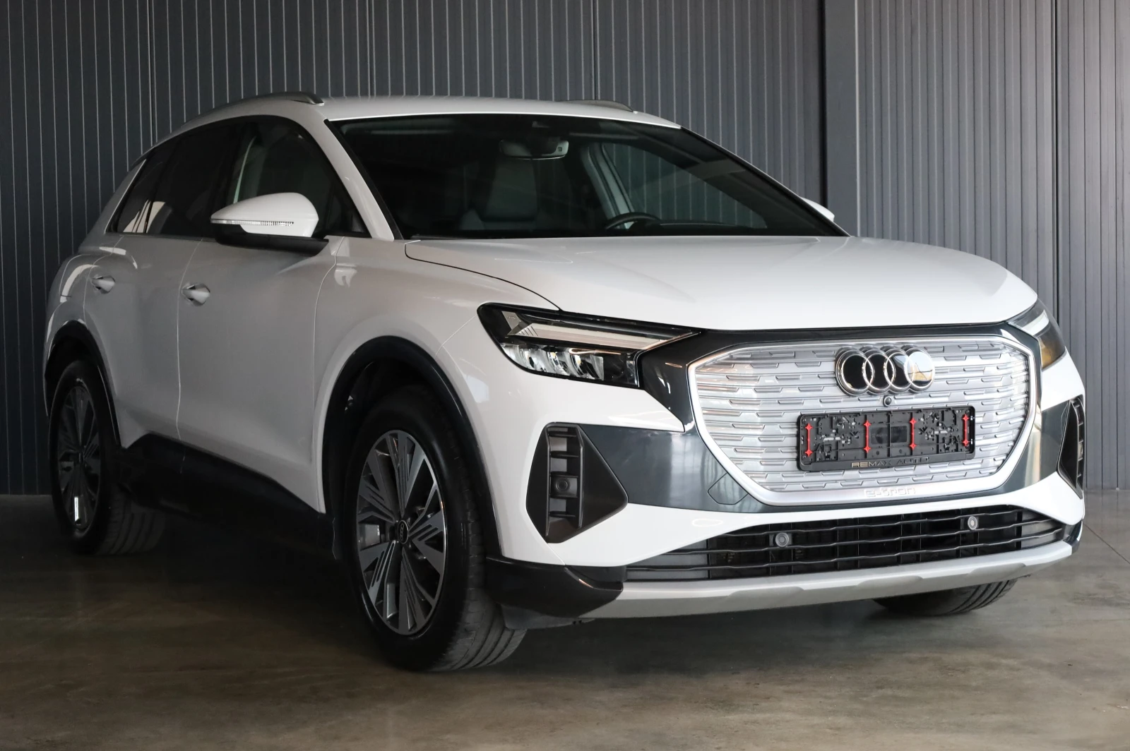 Audi Q4 E-TRON* HEAD UP* NAVI* LED* 