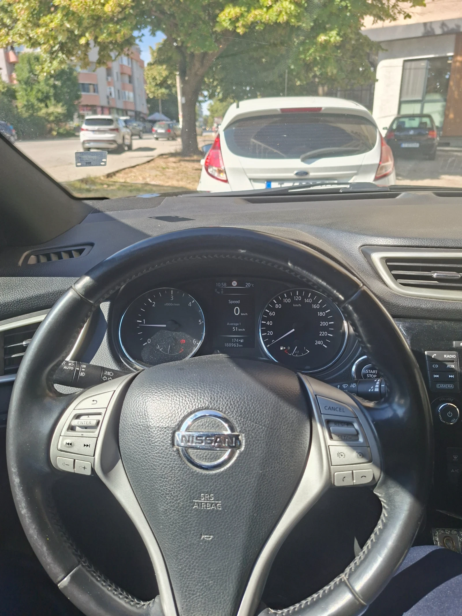 Nissan Qashqai 4х4, Tekna + , снимка 14 - Автомобили и джипове - 56126608