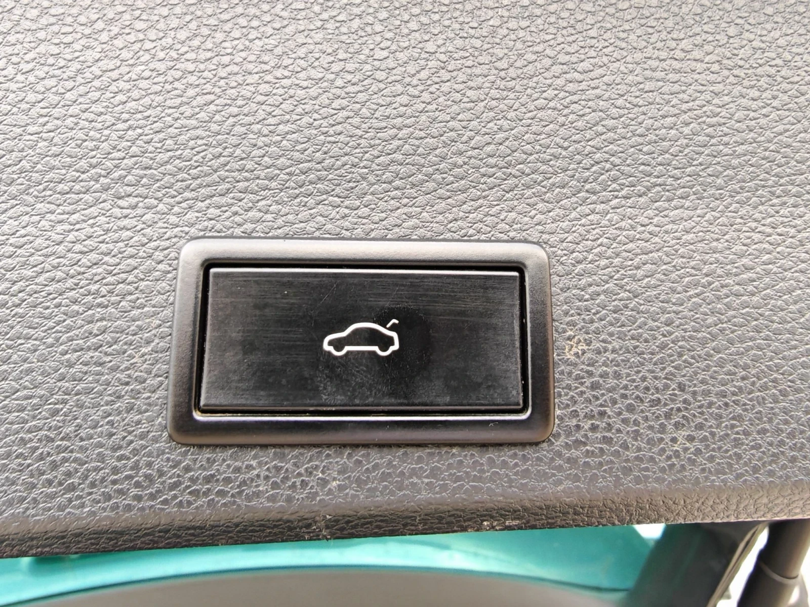 Seat Ateca * УНИКАТ * FR * 2.0TDI 190ps * 4Drive 4X4 * 360  , снимка 15 - Автомобили и джипове - 56167877