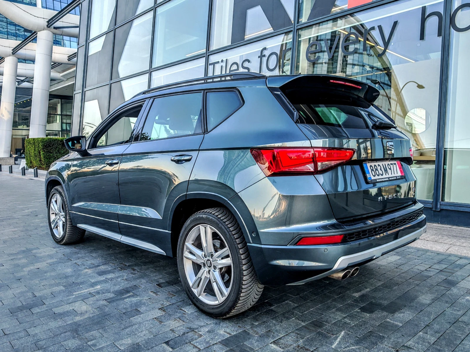 Seat Ateca * FR * 2.0TDI 190ps  4Х4 * 360  CAMERA * DISTRONIC, снимка 4 - Автомобили и джипове - 56167877