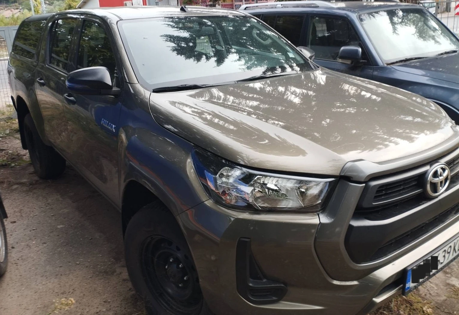 Toyota Hilux Double Cab, снимка 3 - Автомобили и джипове - 56483103