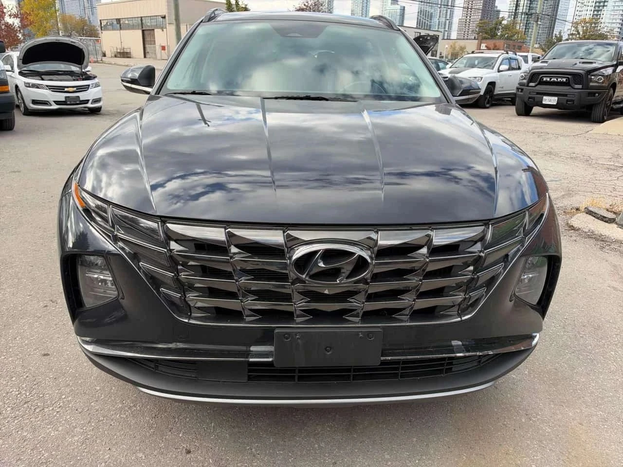 Hyundai Tucson, снимка 2 - Автомобили и джипове - 56684651