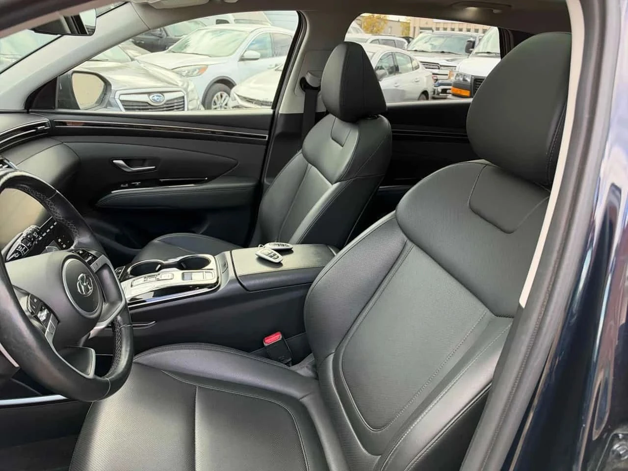 Hyundai Tucson, снимка 15 - Автомобили и джипове - 56684651