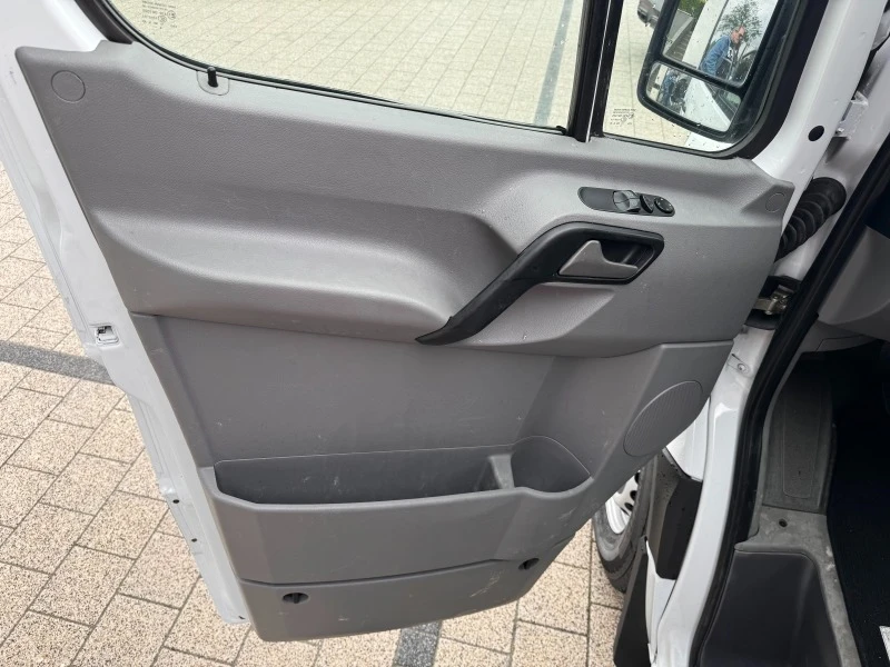 Mercedes-Benz Sprinter 313CDI Клима Euro 5 L2H2, снимка 10 - Бусове и автобуси - 45823770