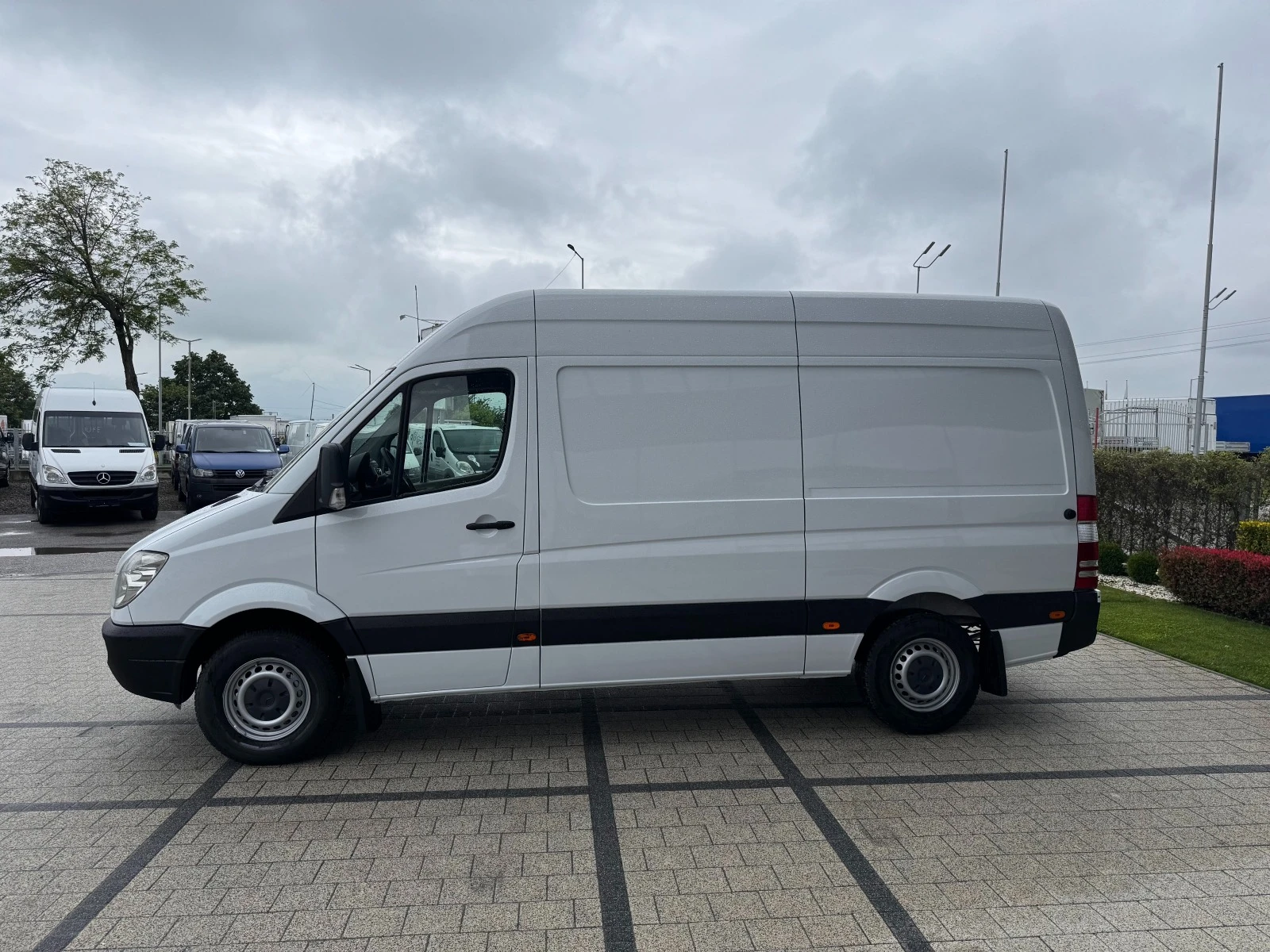 Mercedes-Benz Sprinter 313CDI Клима Euro 5 L2H2 - изображение 3