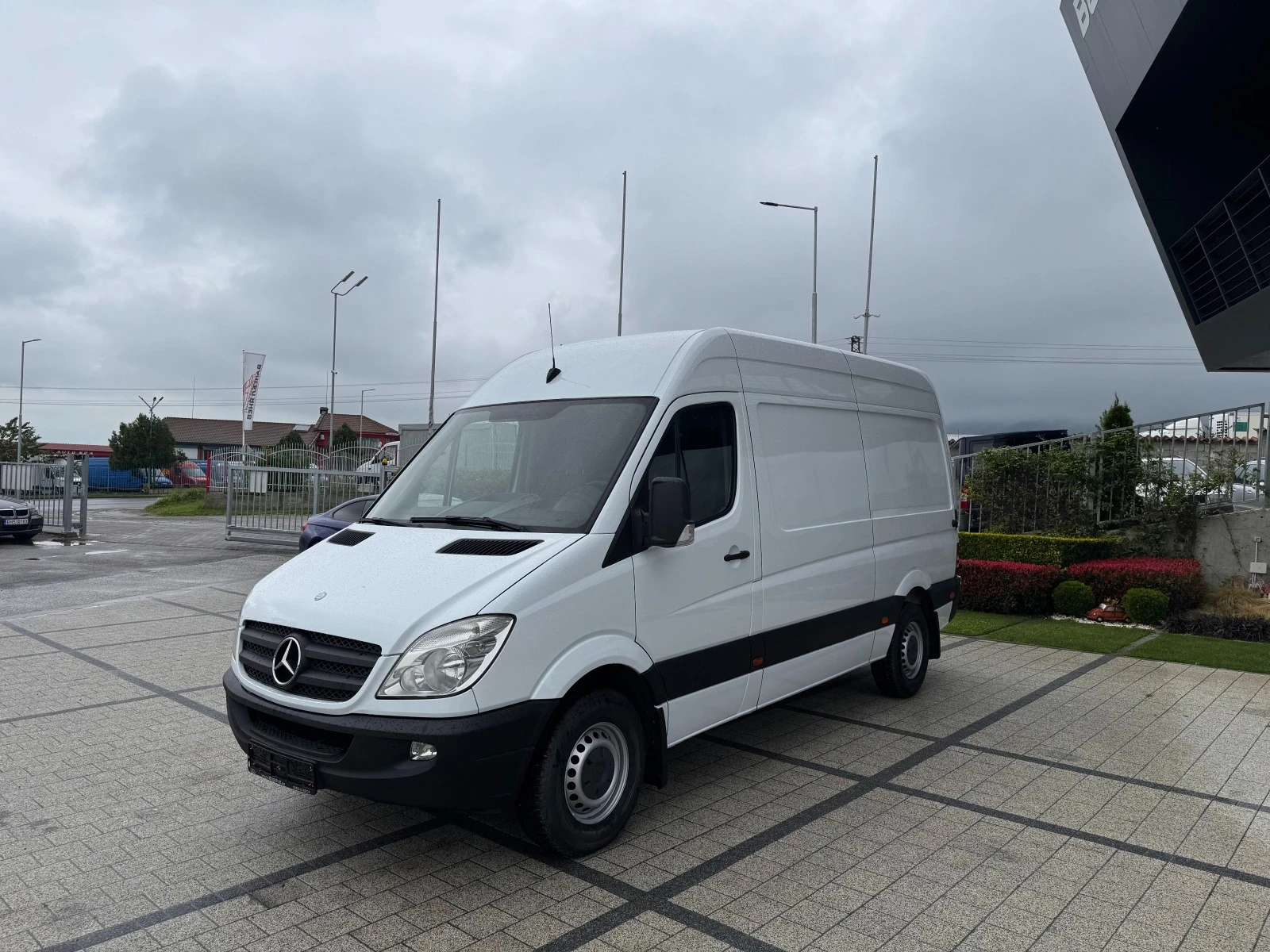 Mercedes-Benz Sprinter 313CDI Клима Euro 5 L2H2 - изображение 2